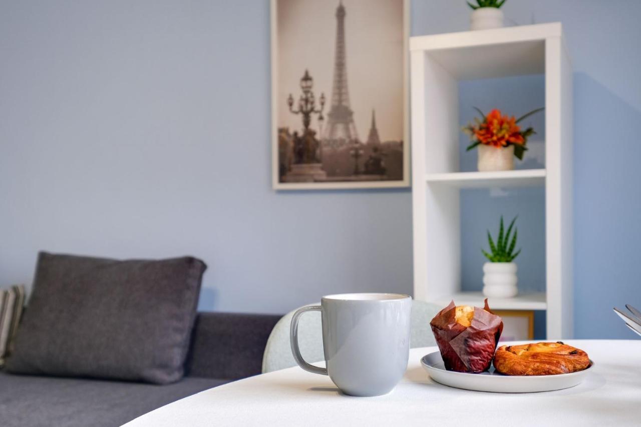 Appartement Chic 1Br House In Hounslow - 12 Mins From Heathrow Airport à Feltham Extérieur photo